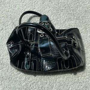 GUESS PURSE